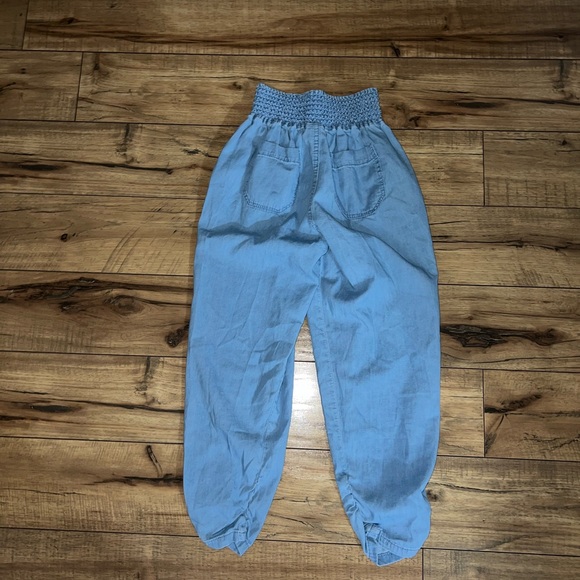 blue pants - Picture 4 of 4